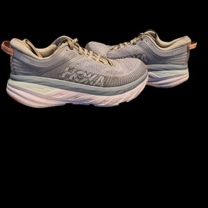 Hoka One One Bondi 7
